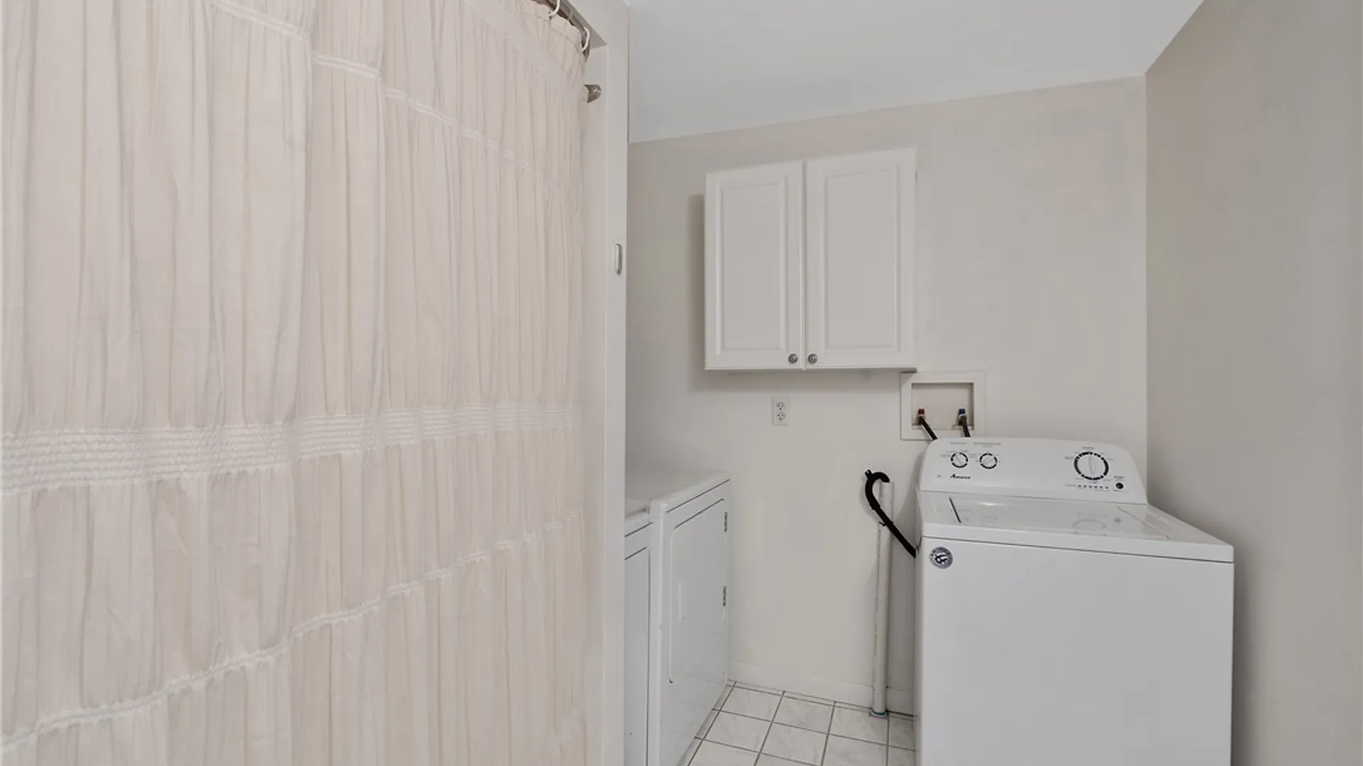 Property at 174 1/2 7th Street, Oswego, NY 13126 21