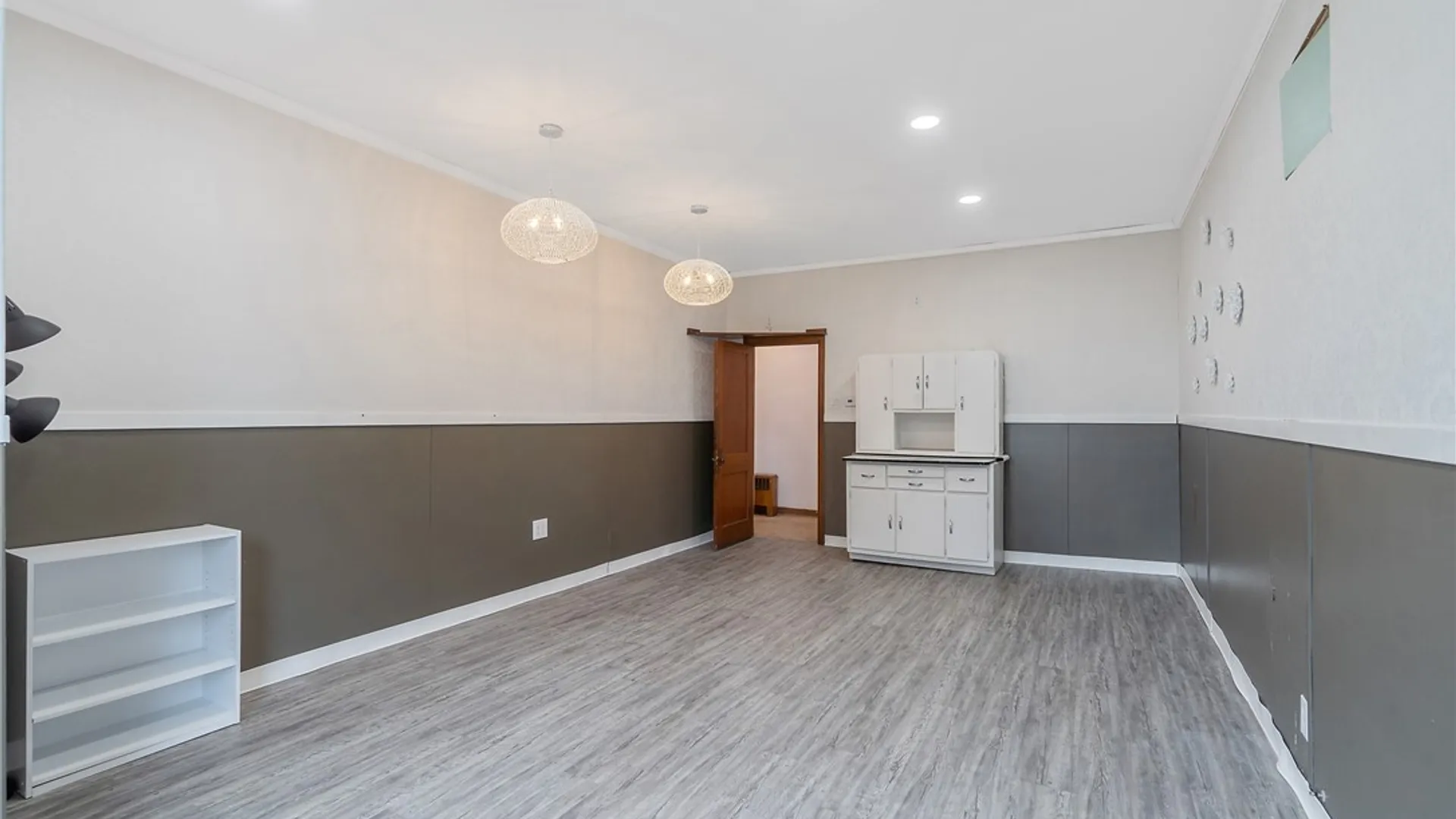 Property at 174 1/2 7th Street, Oswego, NY 13126 4