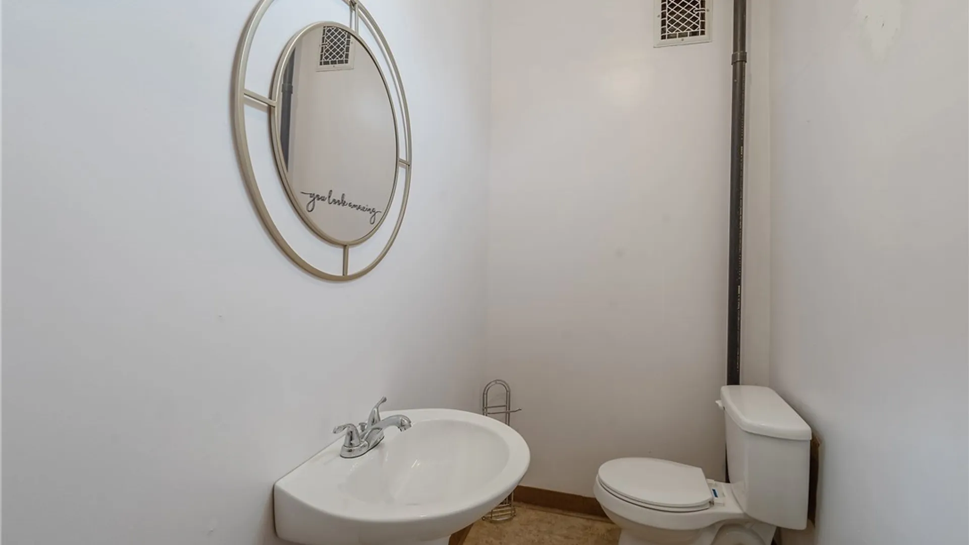 Property at 174 1/2 7th Street, Oswego, NY 13126 7