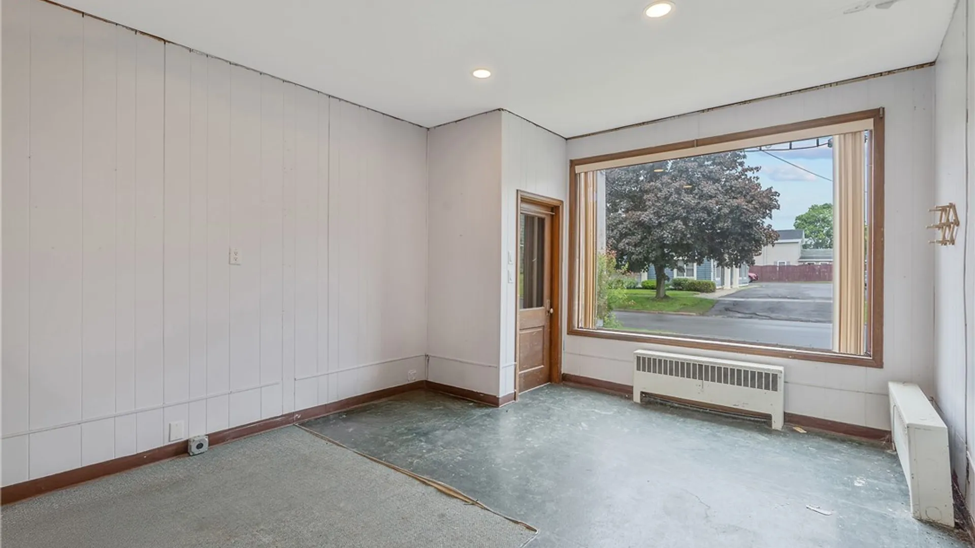 Property at 174 1/2 7th Street, Oswego, NY 13126 9