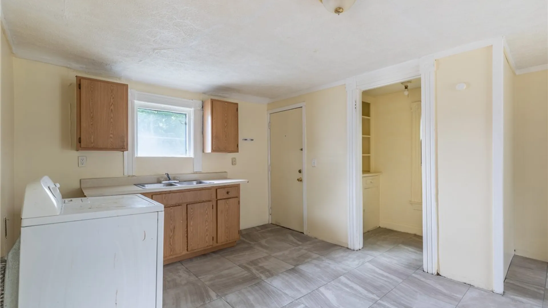 Property at 42 Wilcox Street, Rochester, NY 14607 13