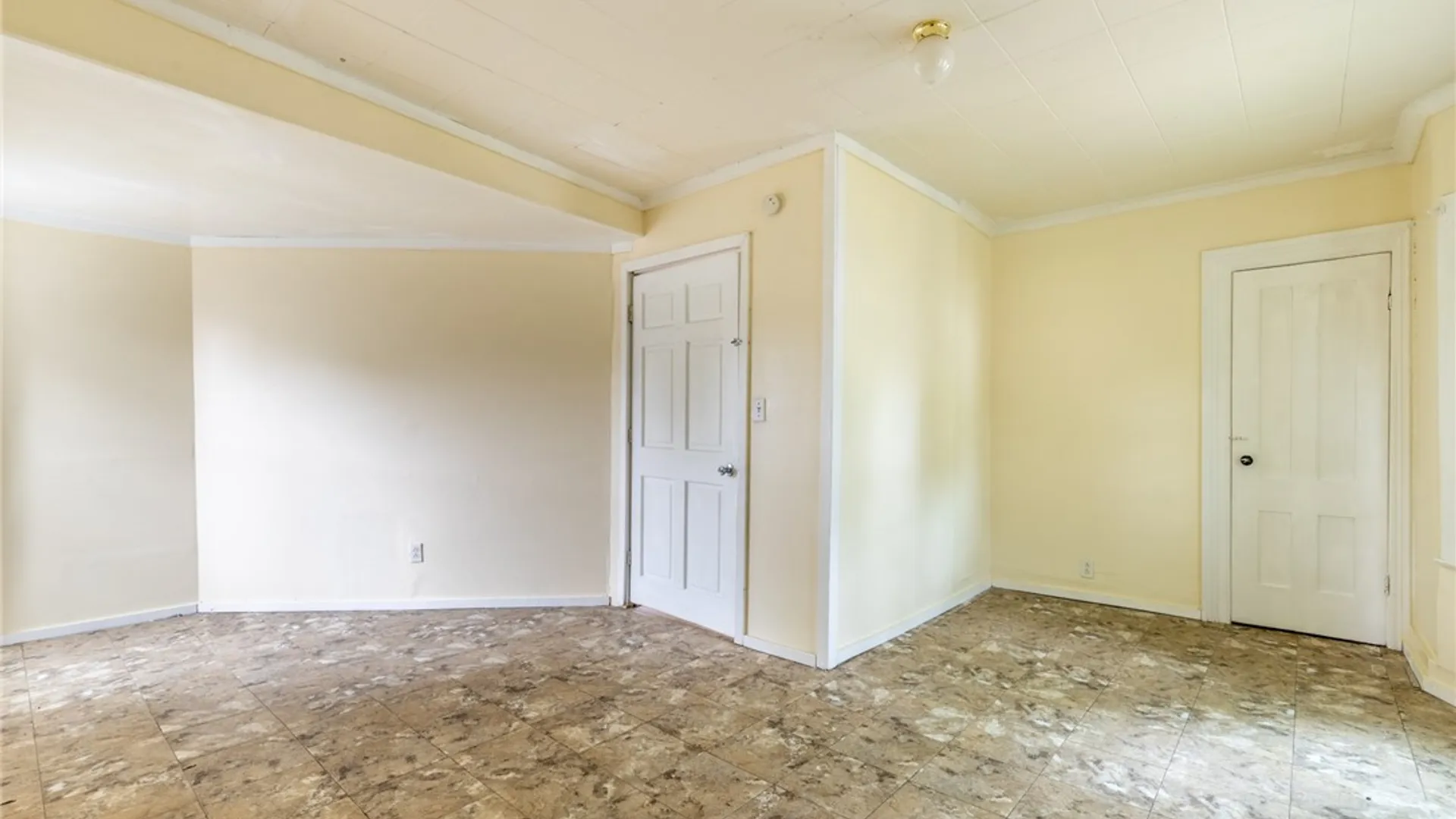 Property at 42 Wilcox Street, Rochester, NY 14607 18