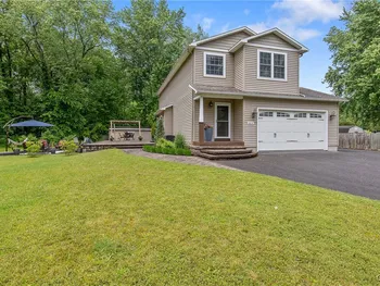 Property at 3614 Dunn Drive, Camillus, NY 13164