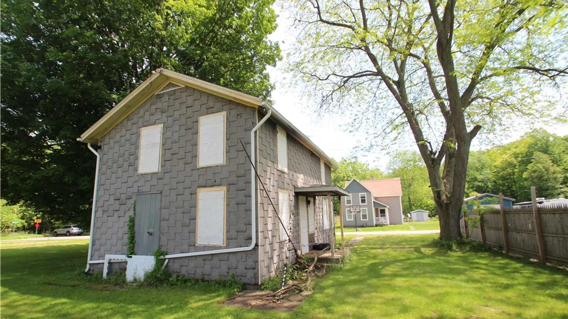 Property at 136 Knapp Street, Albion, NY 14411 8