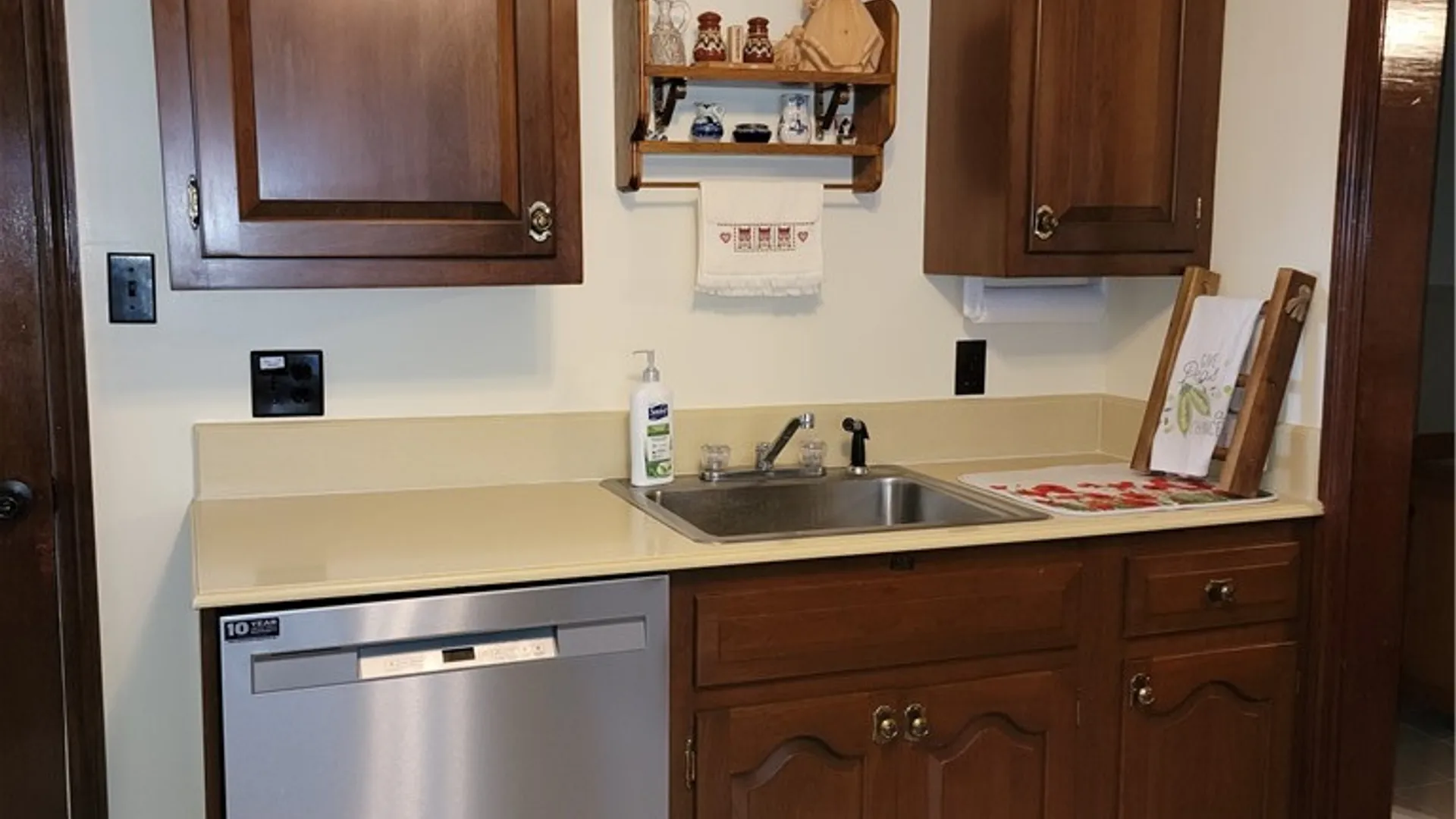 Property at 17 Hickok Ave, Norwich, NY 13815 32