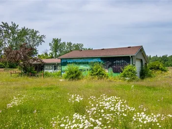 Property at 17071 Ridge Road, Murray, NY 14470