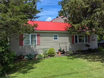 Property at 12941 Hillcrest Drive, Carlton, NY 14411