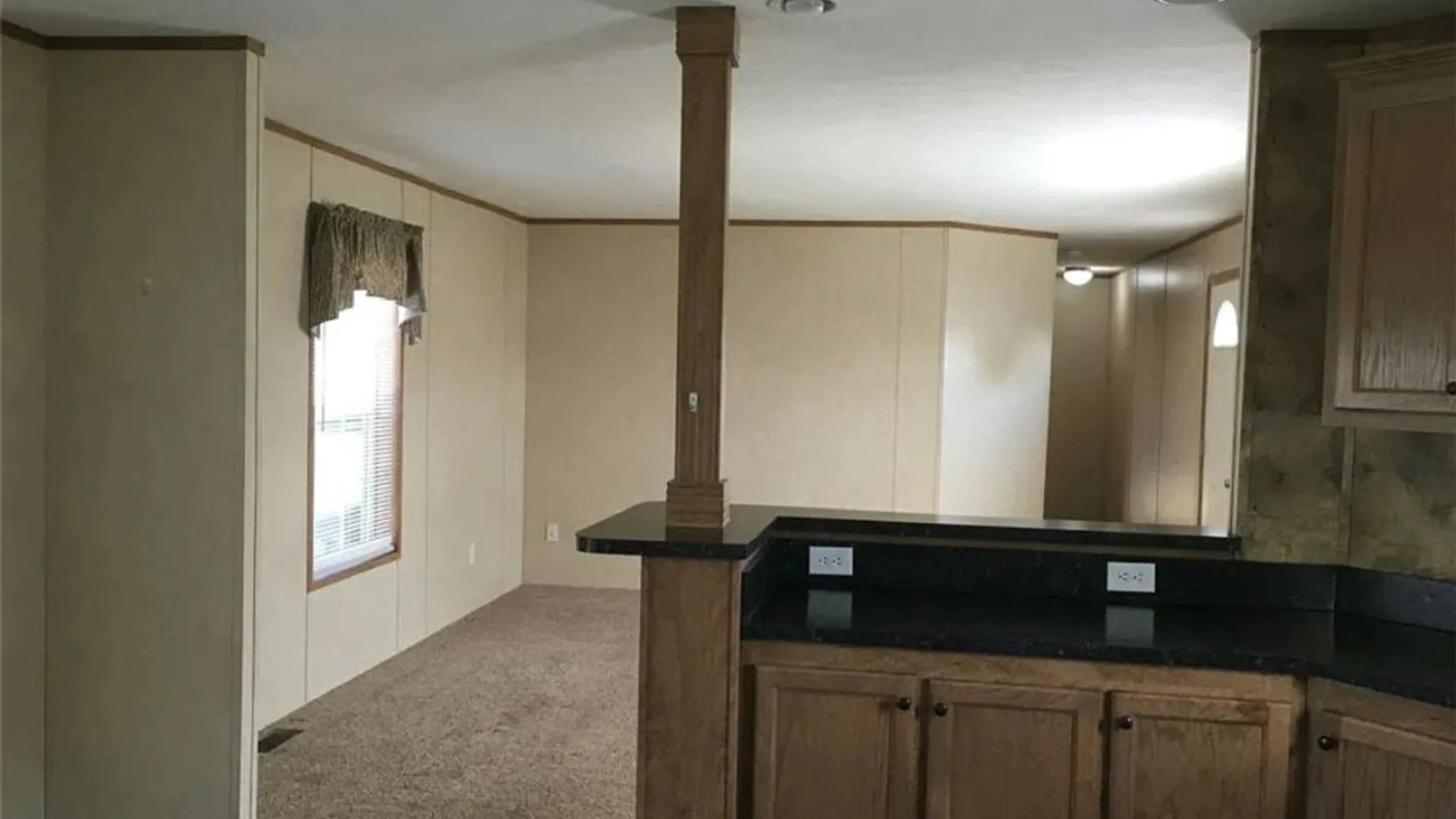 Property at 109B Elmhurst, Lockport Town, NY 14094 12