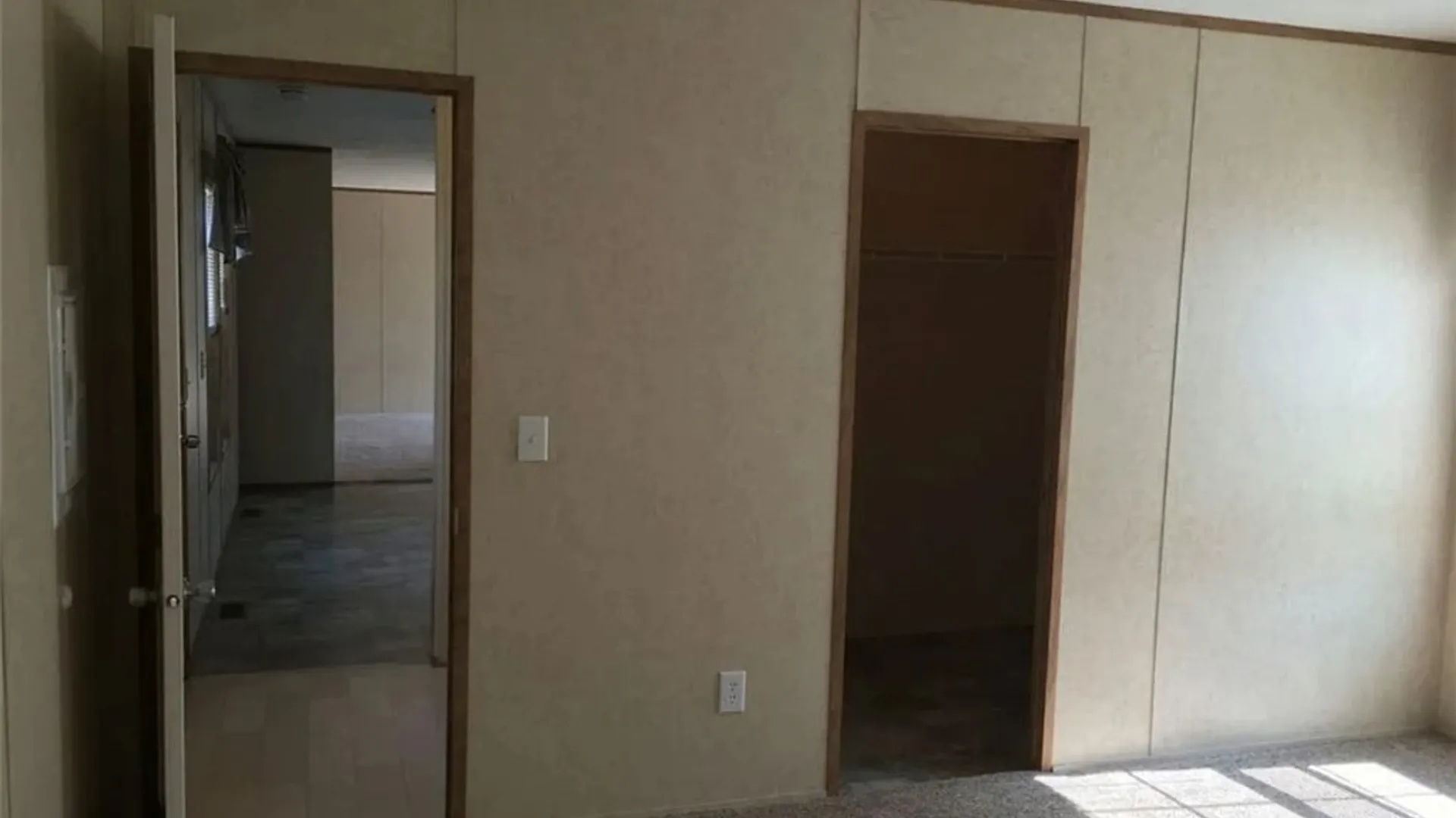 Property at 109B Elmhurst, Lockport Town, NY 14094 15