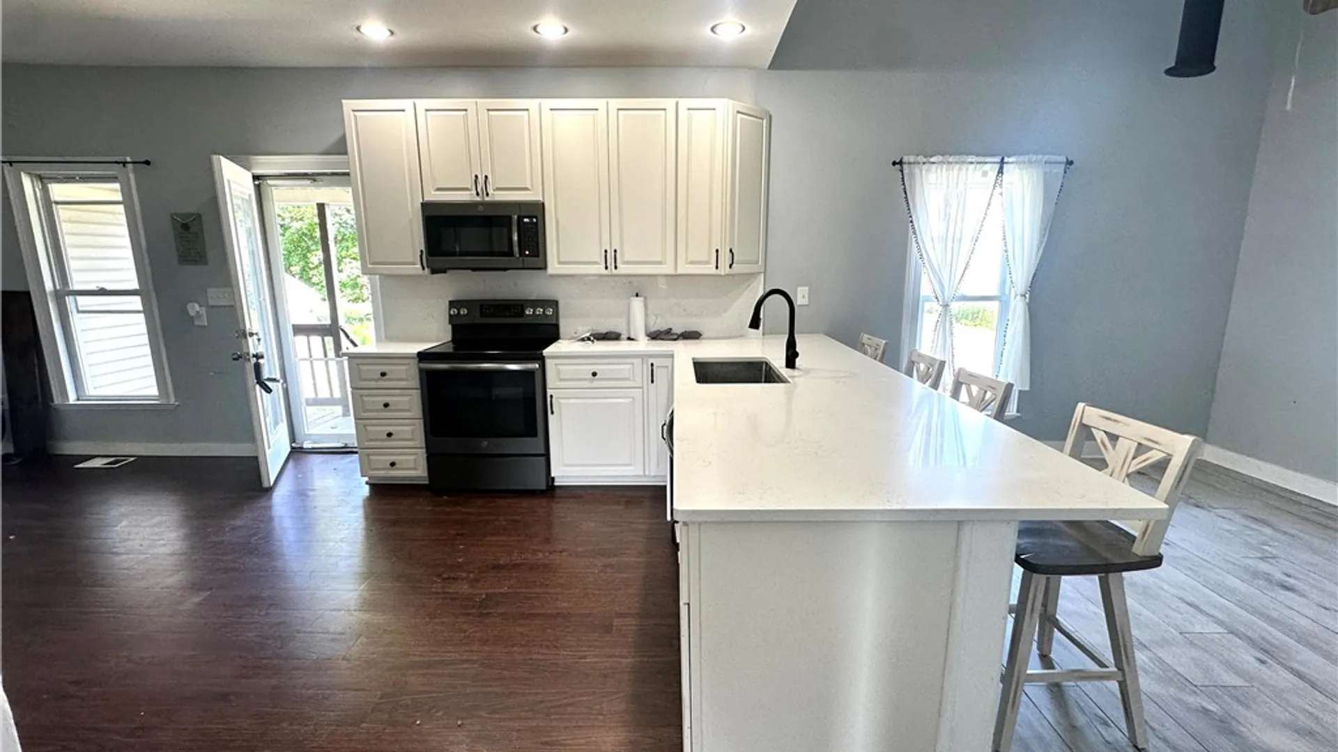 Property at 14918 Lakeshore Road, Carlton, NY 14477 3