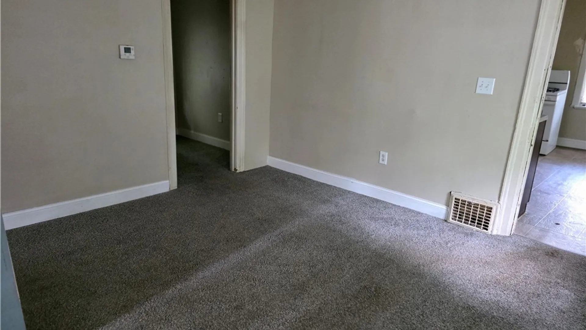 Property at 1026 Hess Lane, Utica, NY 13502 5