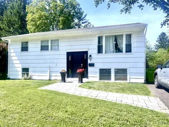 Property at 5 Morgan Drive, Homer, NY 13077