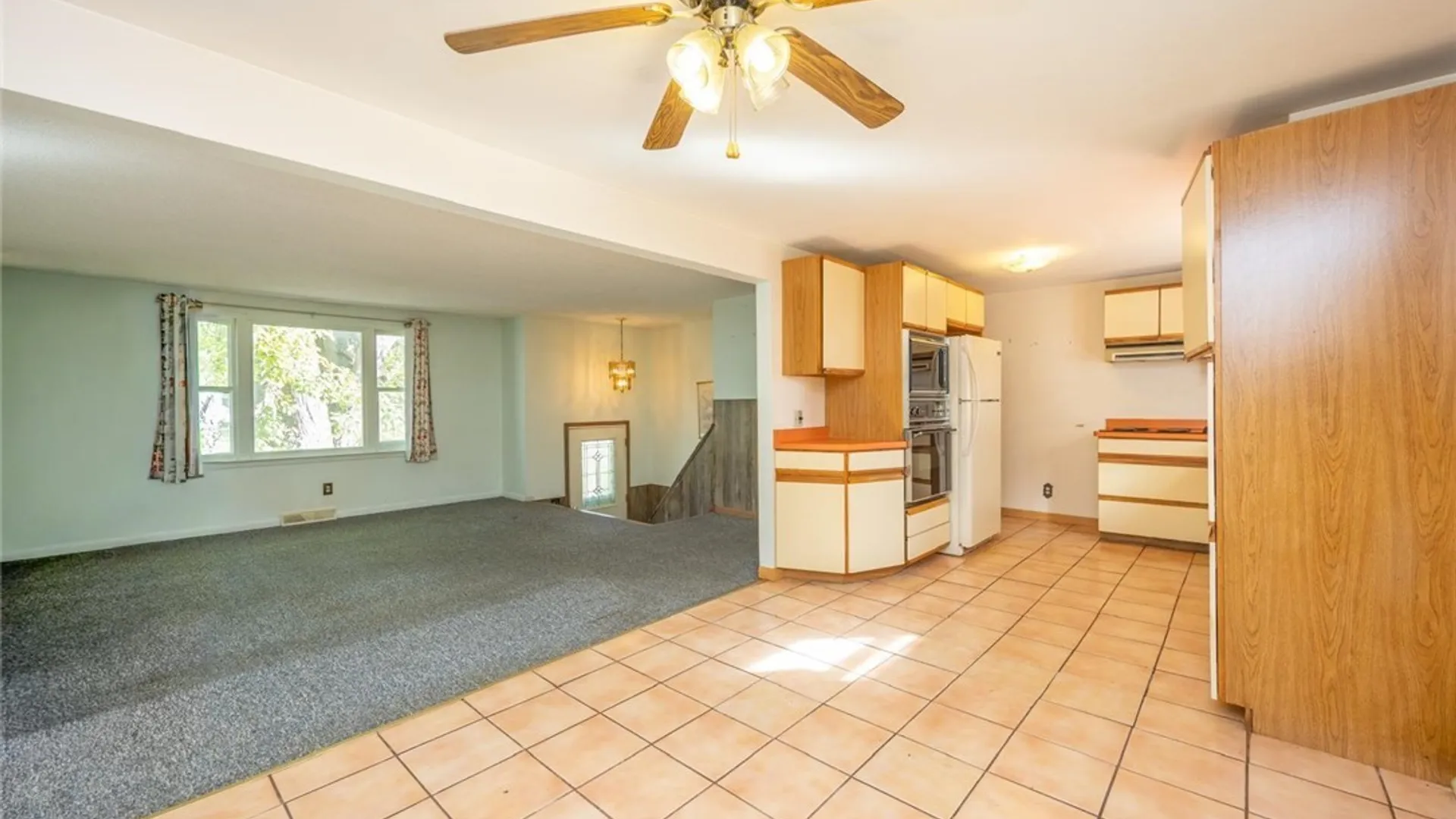 Property at 3980 Ridgelea Drive, Newfane, NY 14094 19