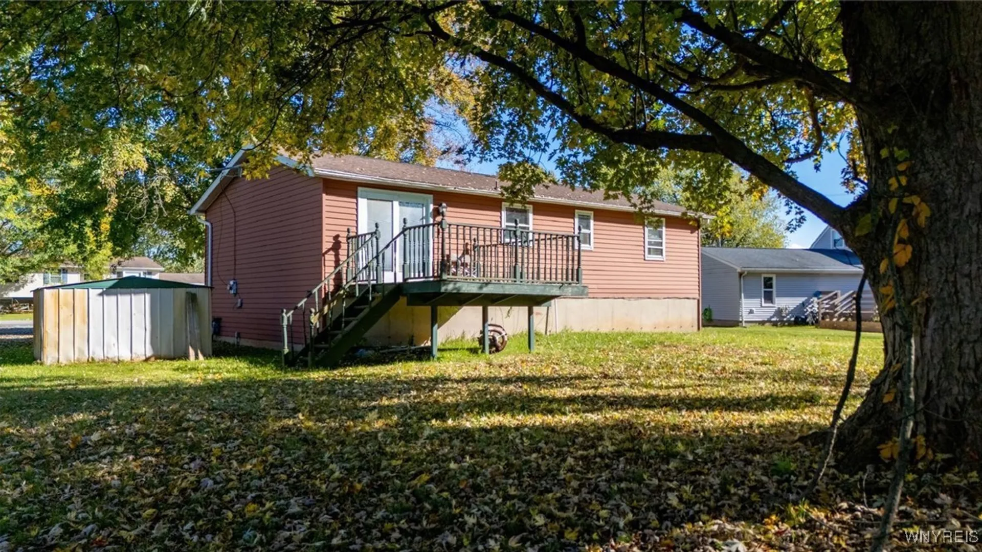 Property at 3980 Ridgelea Drive, Newfane, NY 14094 3