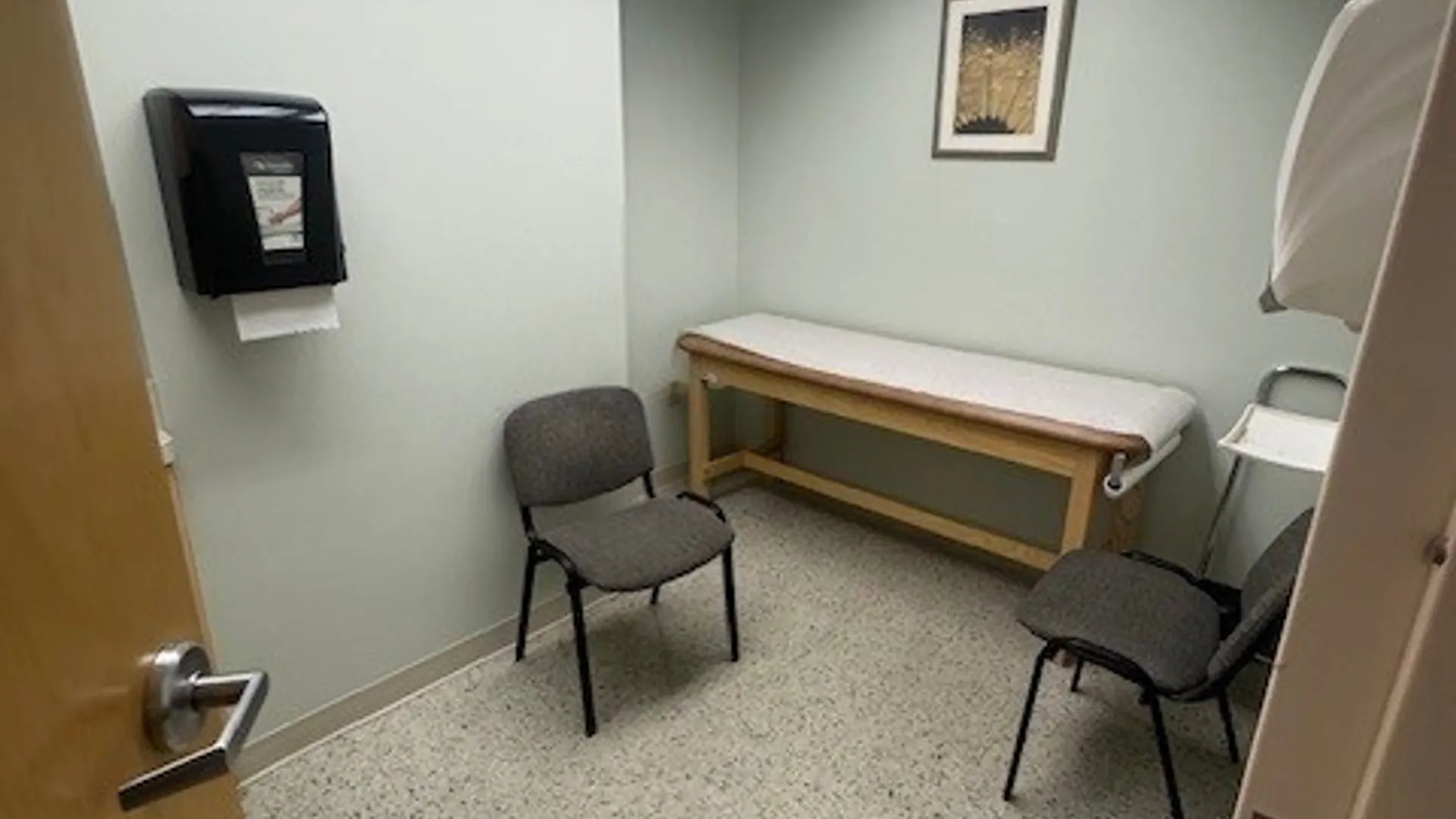 Property at 160 East Avenue, Lockport City, NY 14094 8