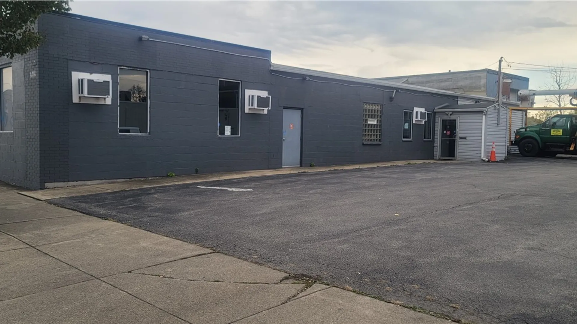 Property at 2601 Pine Avenue, Niagara Falls, NY 14301 3