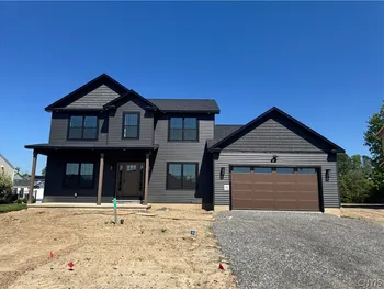 Property at 8546 Angus Path, Cicero, NY 13039
