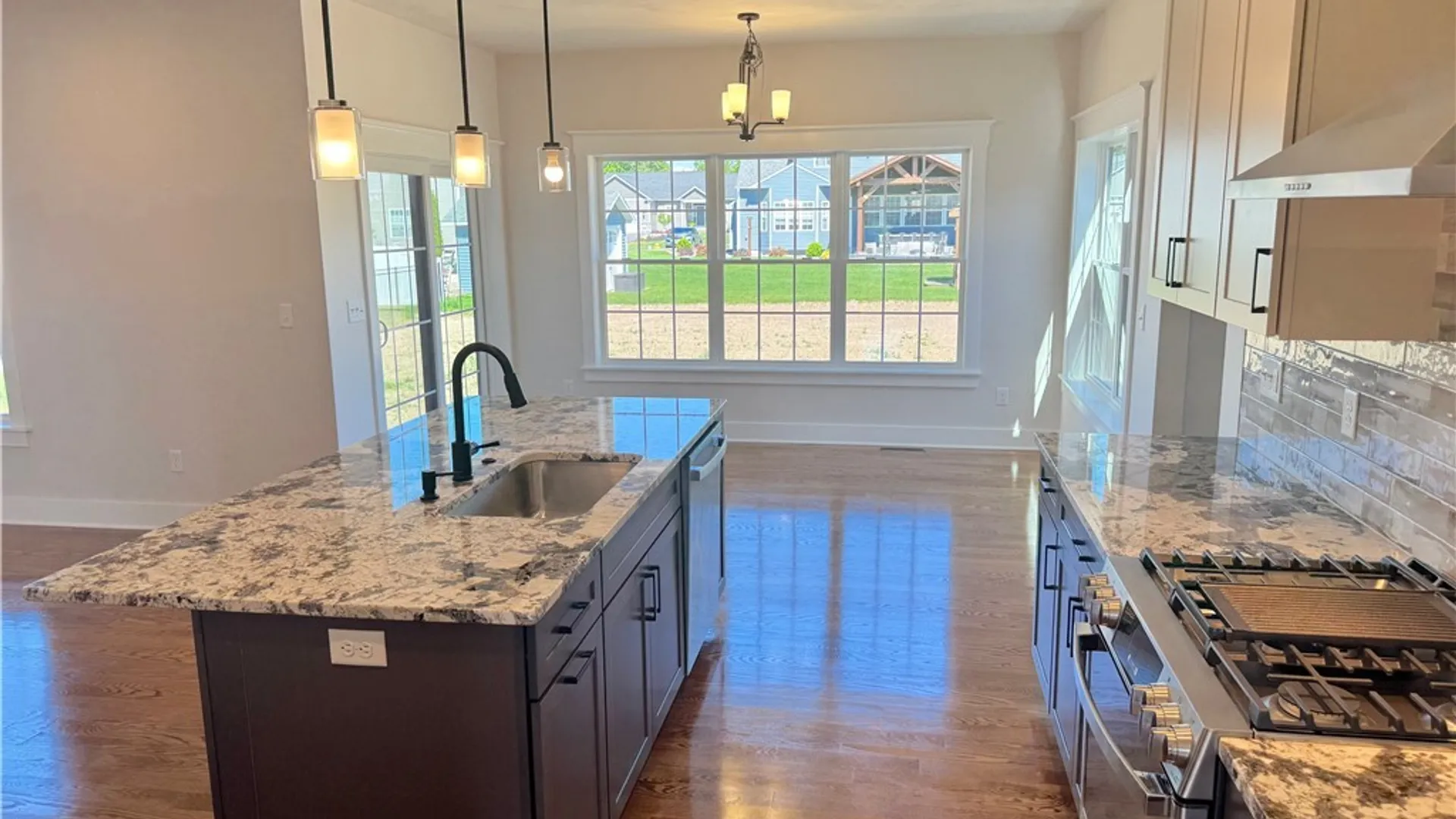 Property at 8546 Angus Path, Cicero, NY 13039 22