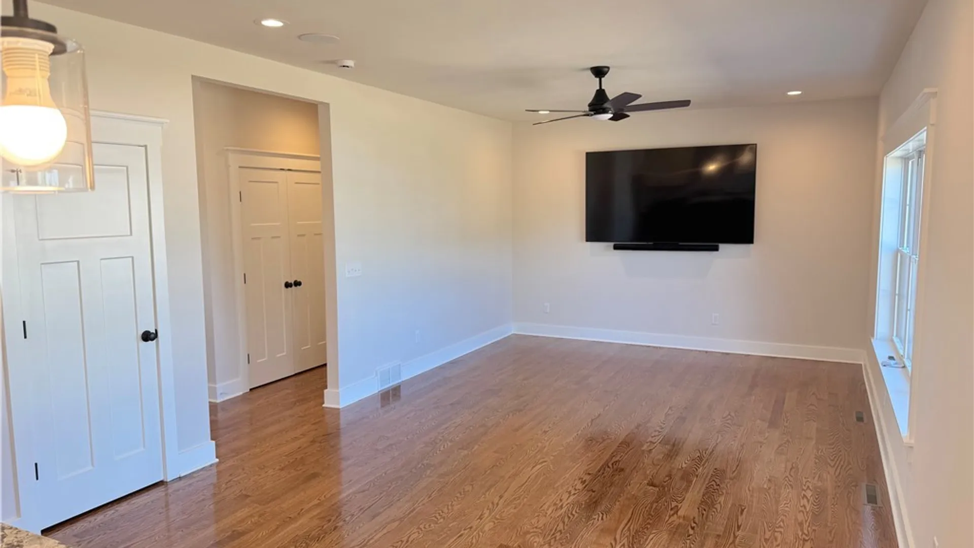 Property at 8546 Angus Path, Cicero, NY 13039 26