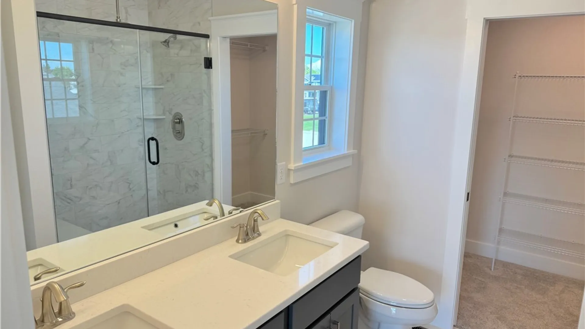 Property at 8546 Angus Path, Cicero, NY 13039 45