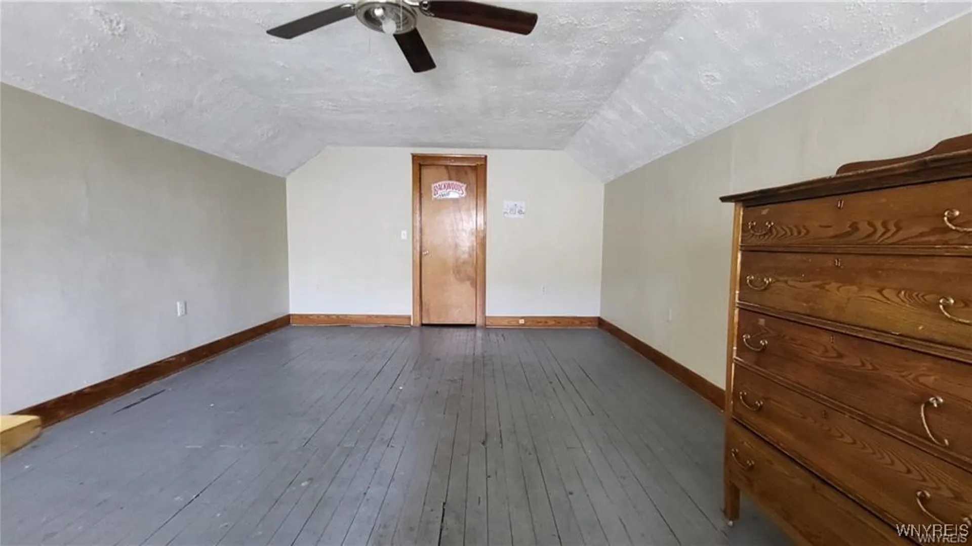 Property at 2047 Clinton Street, Buffalo, NY 14206 20