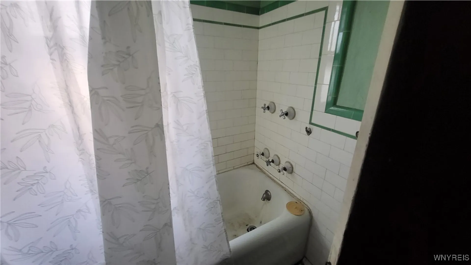 Property at 2047 Clinton Street, Buffalo, NY 14206 31