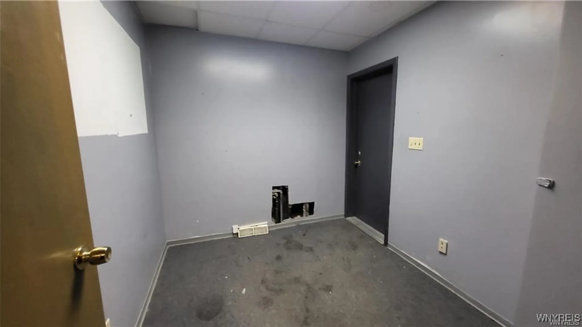 Property at 2047 Clinton Street, Buffalo, NY 14206 36