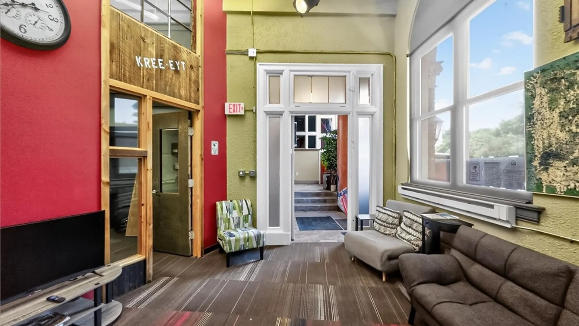 Property at 263 Central Ave Avenue, Rochester, NY 14605 15