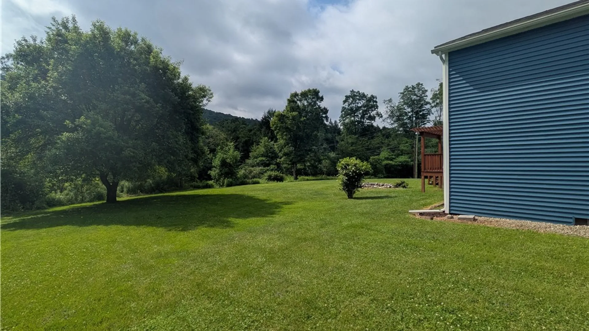 Property at 1525 South Avenue, Lewis Run, PA 16738 42
