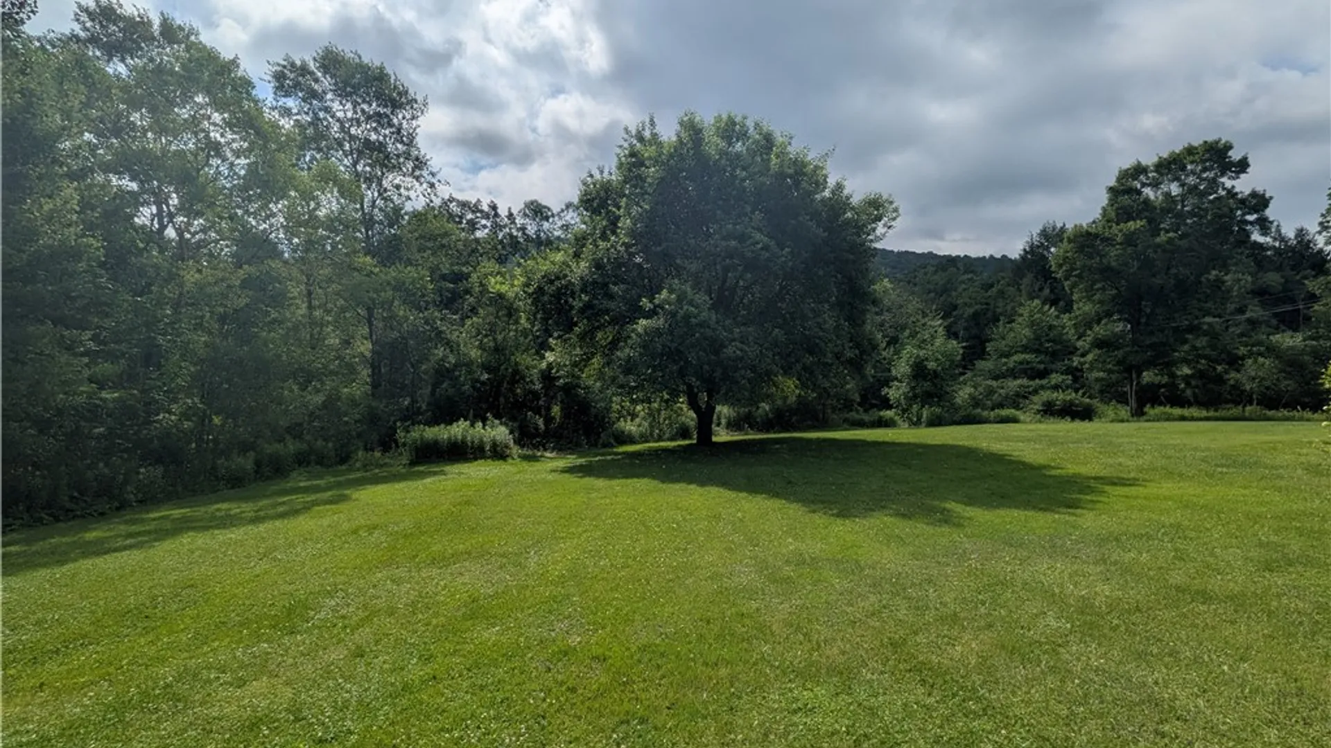 Property at 1525 South Avenue, Lewis Run, PA 16738 43