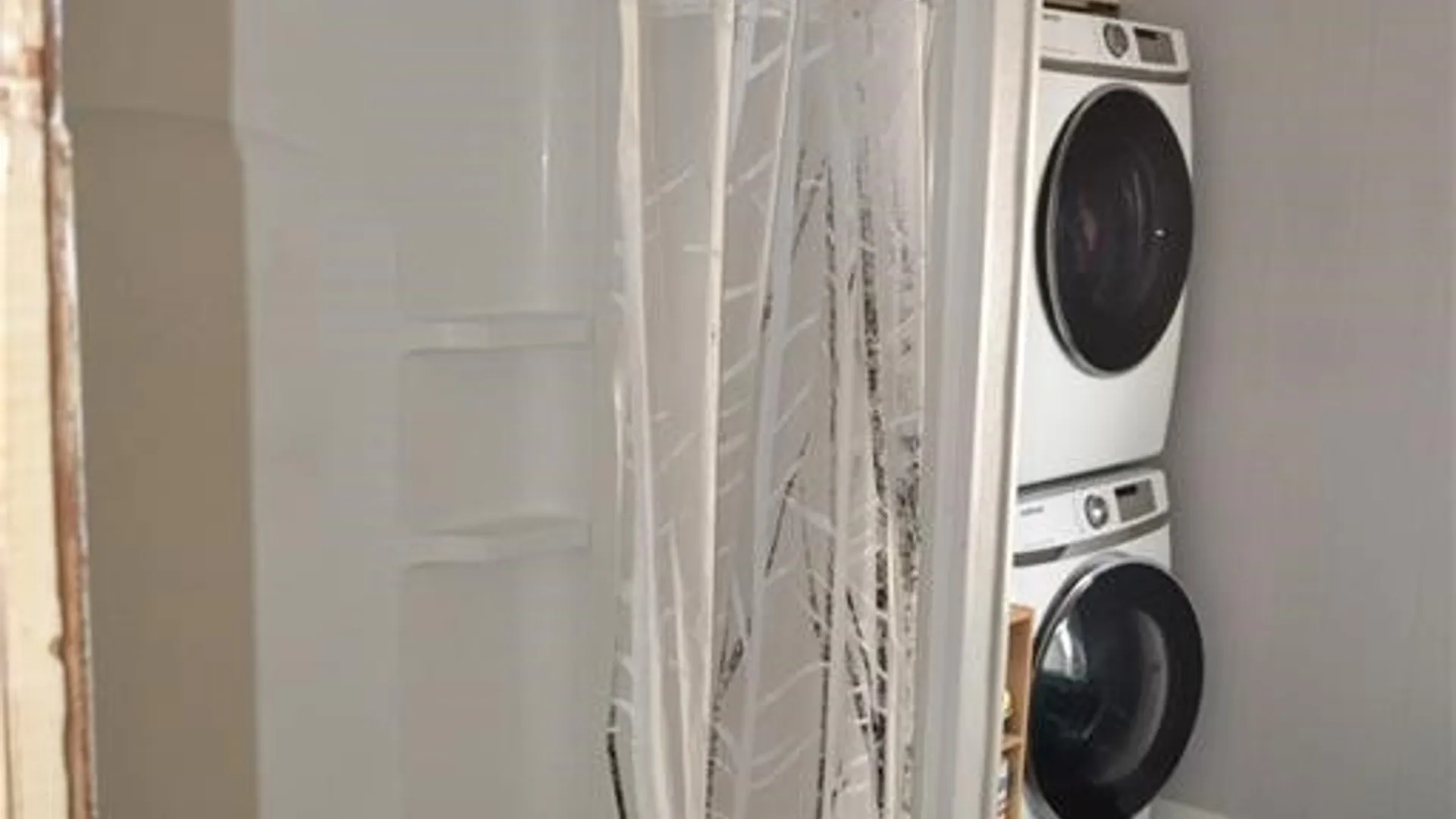 Property at 38 Chapin Street, Canandaigua City, NY 14424 27