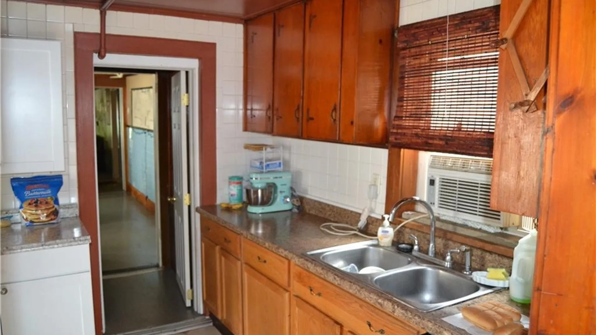 Property at 38 Chapin Street, Canandaigua City, NY 14424 9