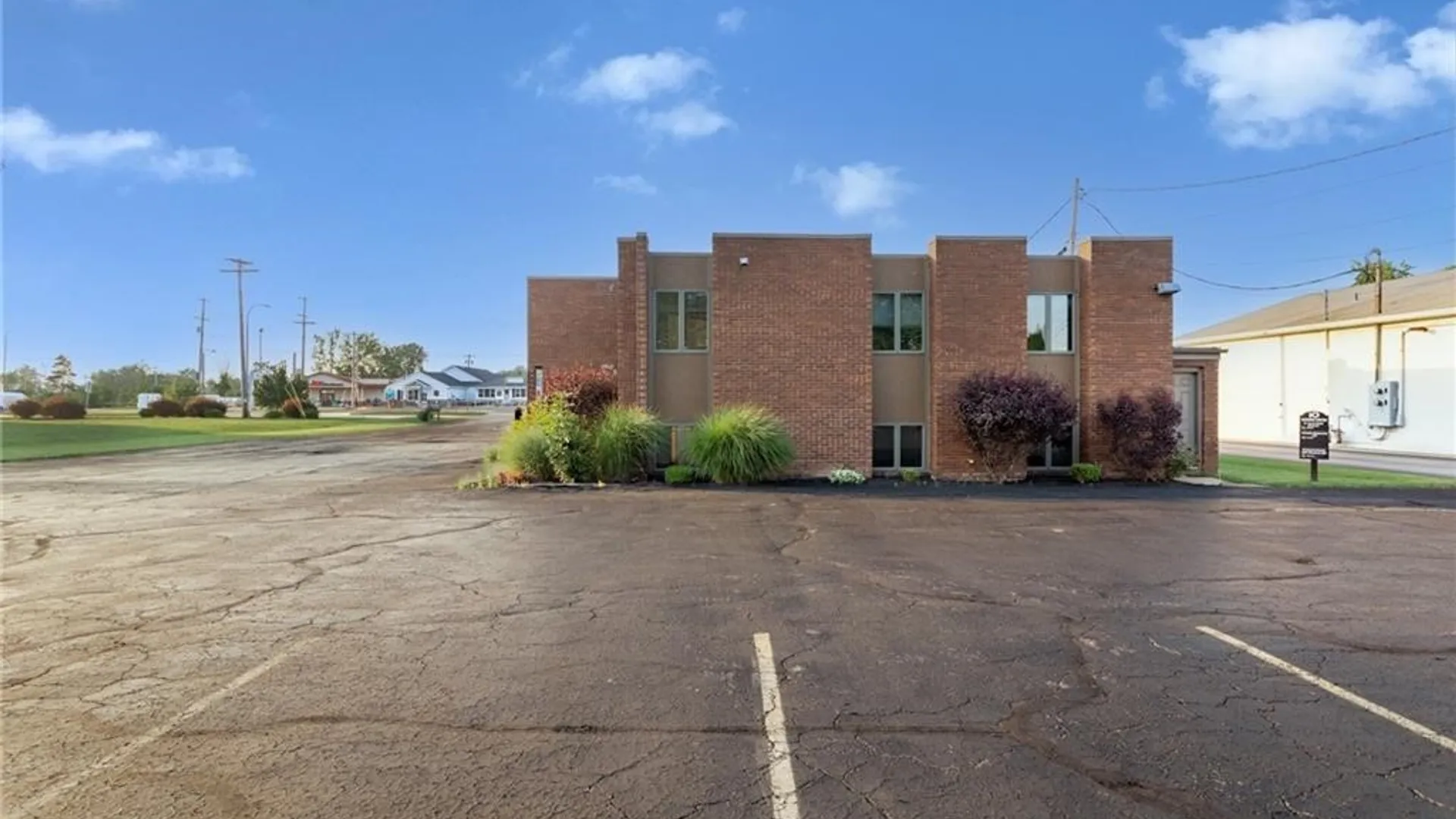 Property at 1870 Whitehaven Road, Grand Island, NY 14072 4