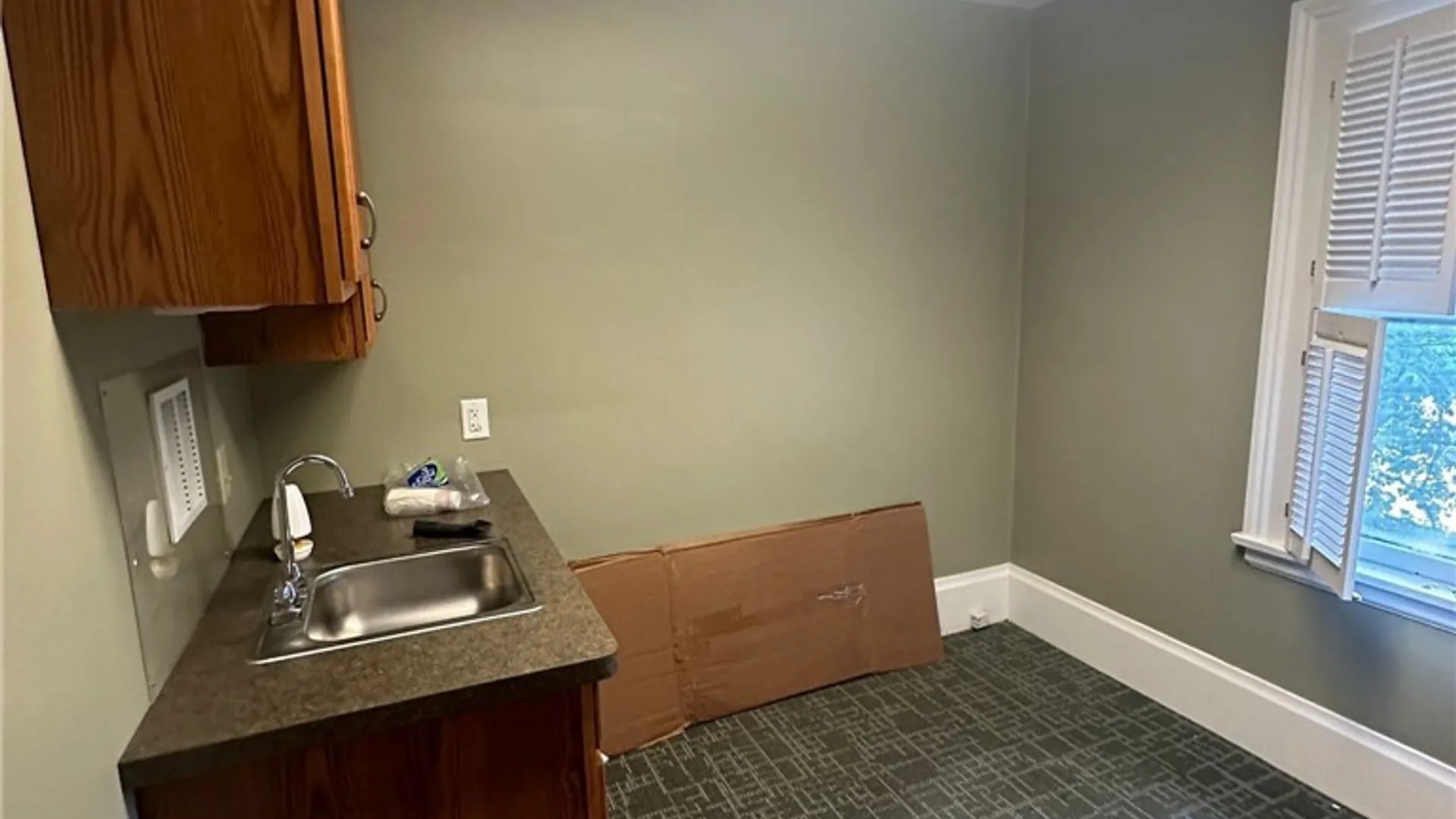 Property at 3911 Main Street, Amherst, NY 14226 15