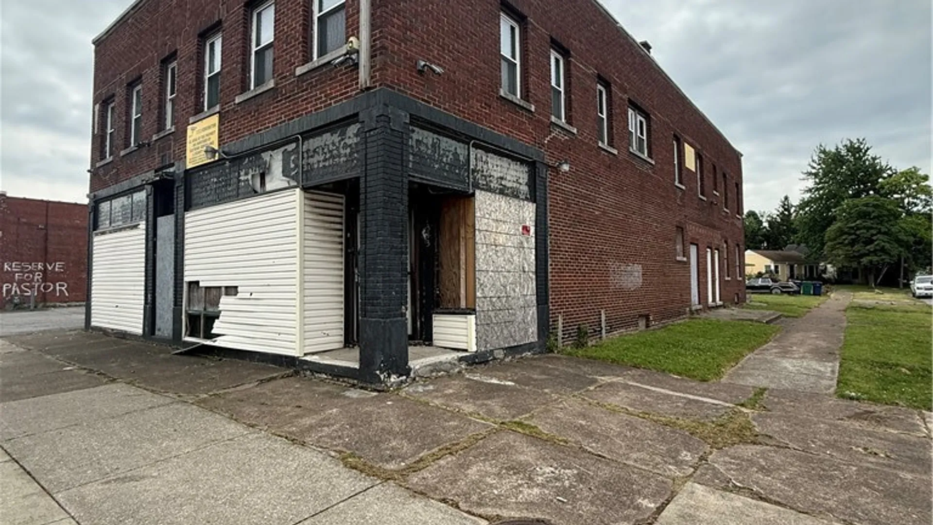Property at 1313 Kensington Avenue, Buffalo, NY 14215 6