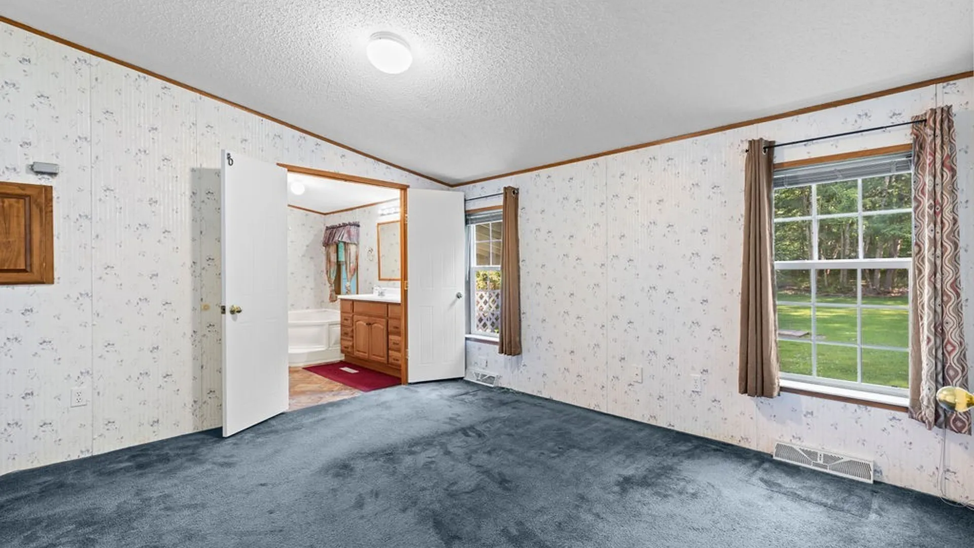 Property at 94 Avery Road, Constantia, NY 13044 17