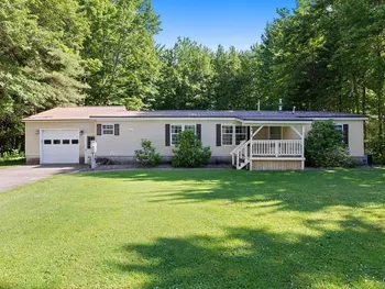 Property at 94 Avery Road, Constantia, NY 13044