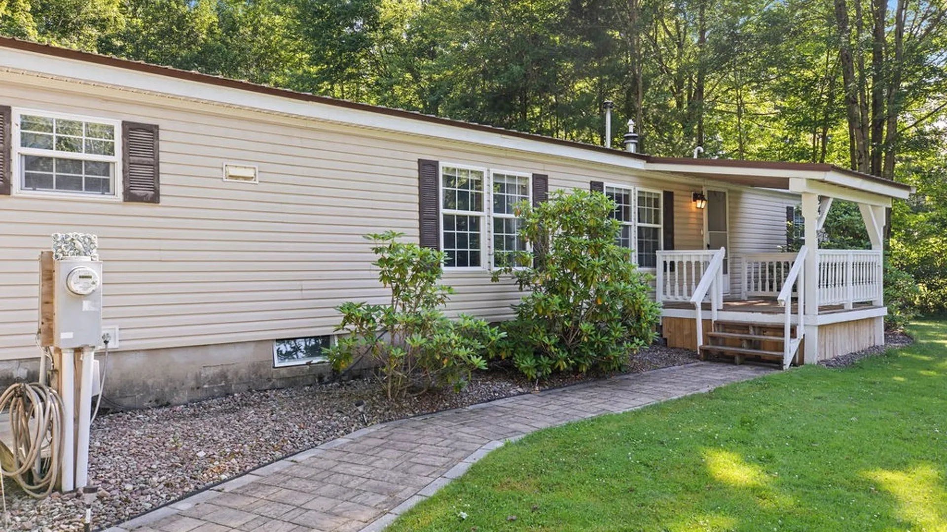 Property at 94 Avery Road, Constantia, NY 13044 2