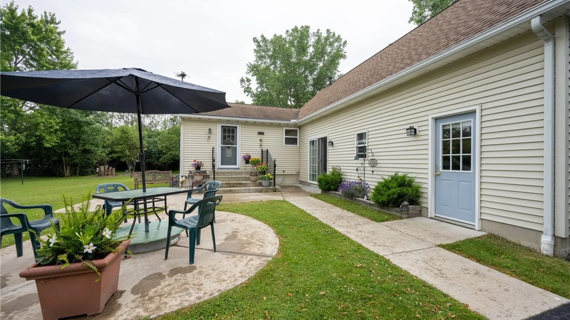 Property at 1363 Losson Road, Cheektowaga, NY 14043 10