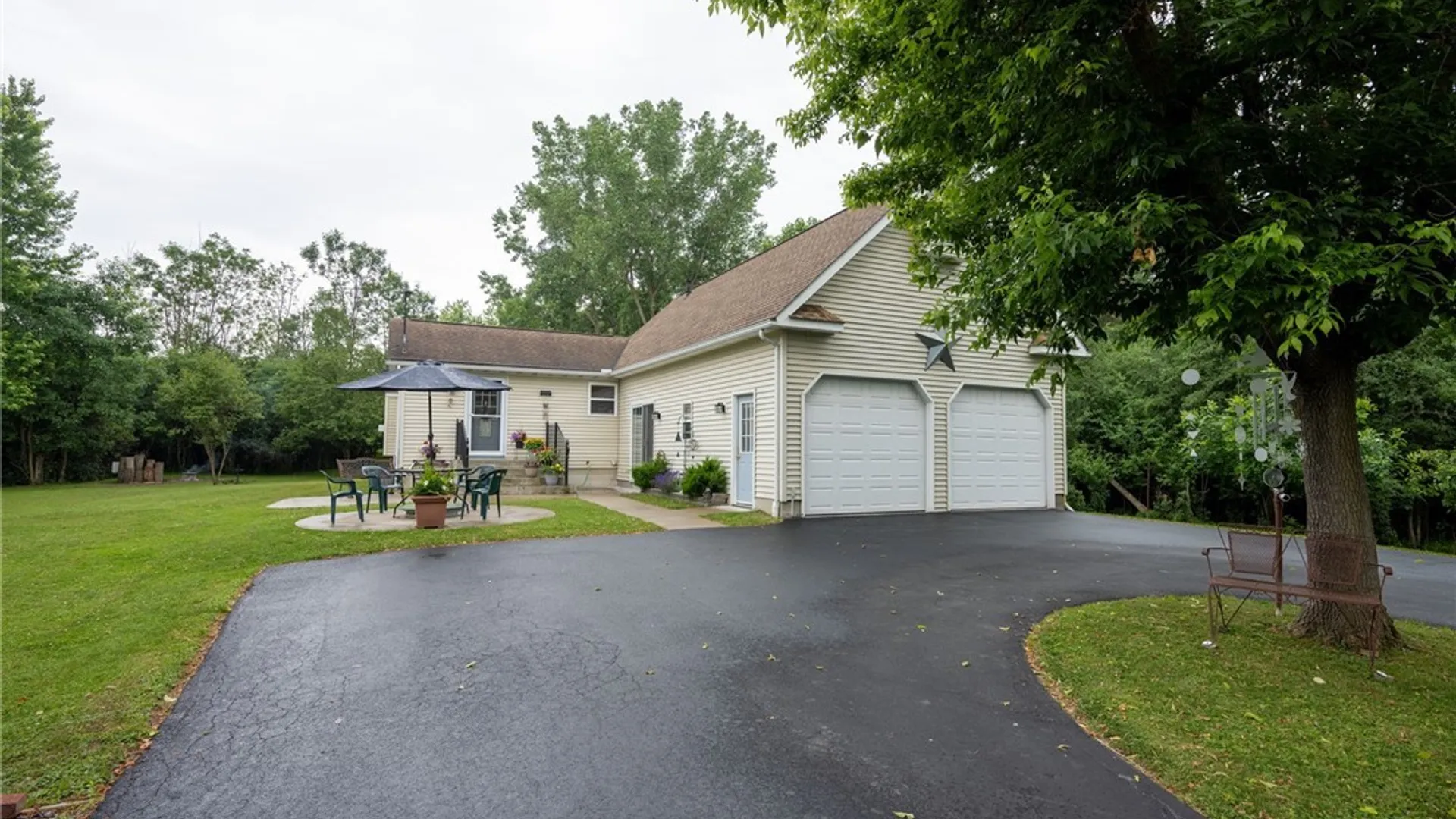 Property at 1363 Losson Road, Cheektowaga, NY 14043 19