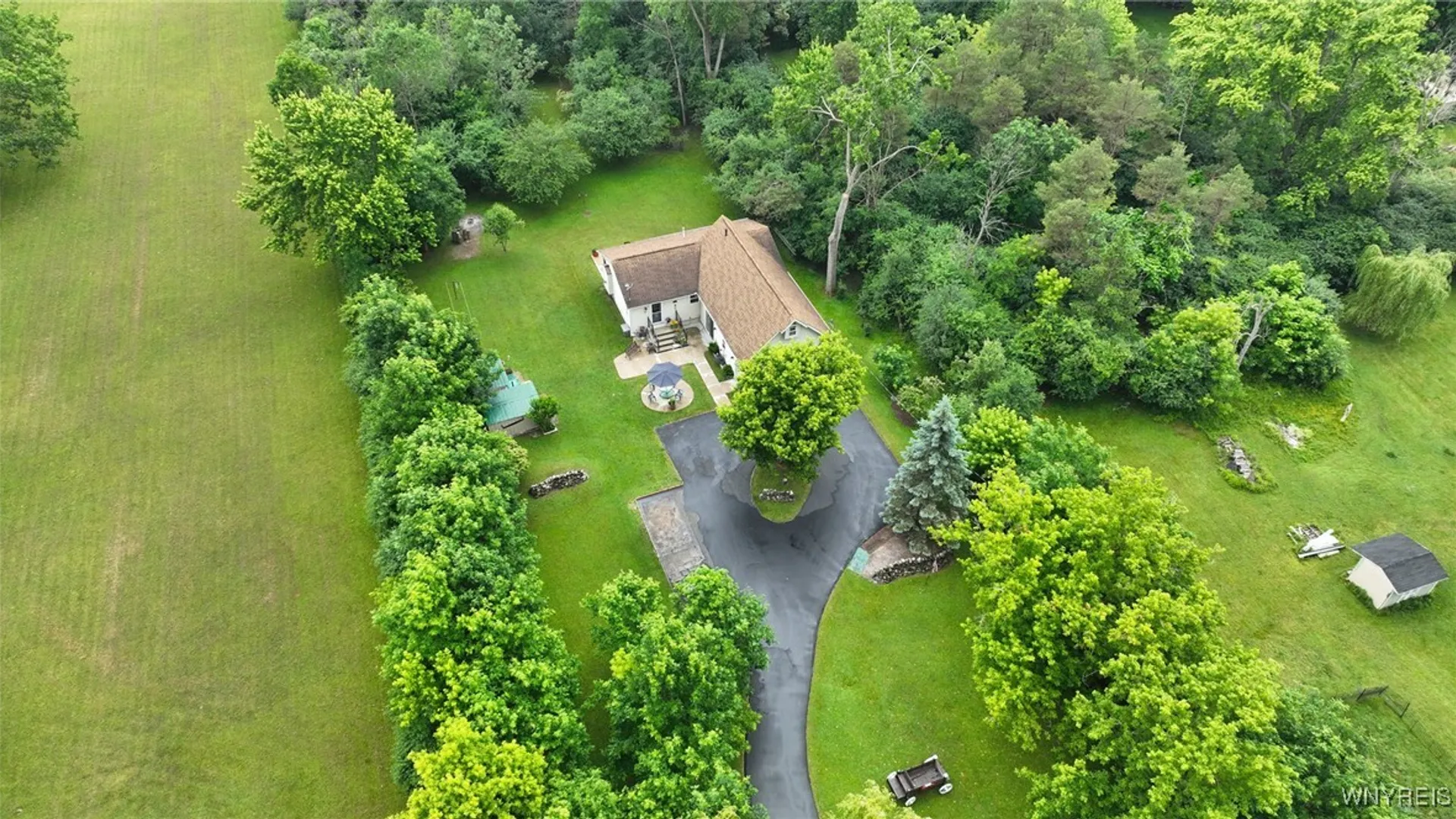 Property at 1363 Losson Road, Cheektowaga, NY 14043 3
