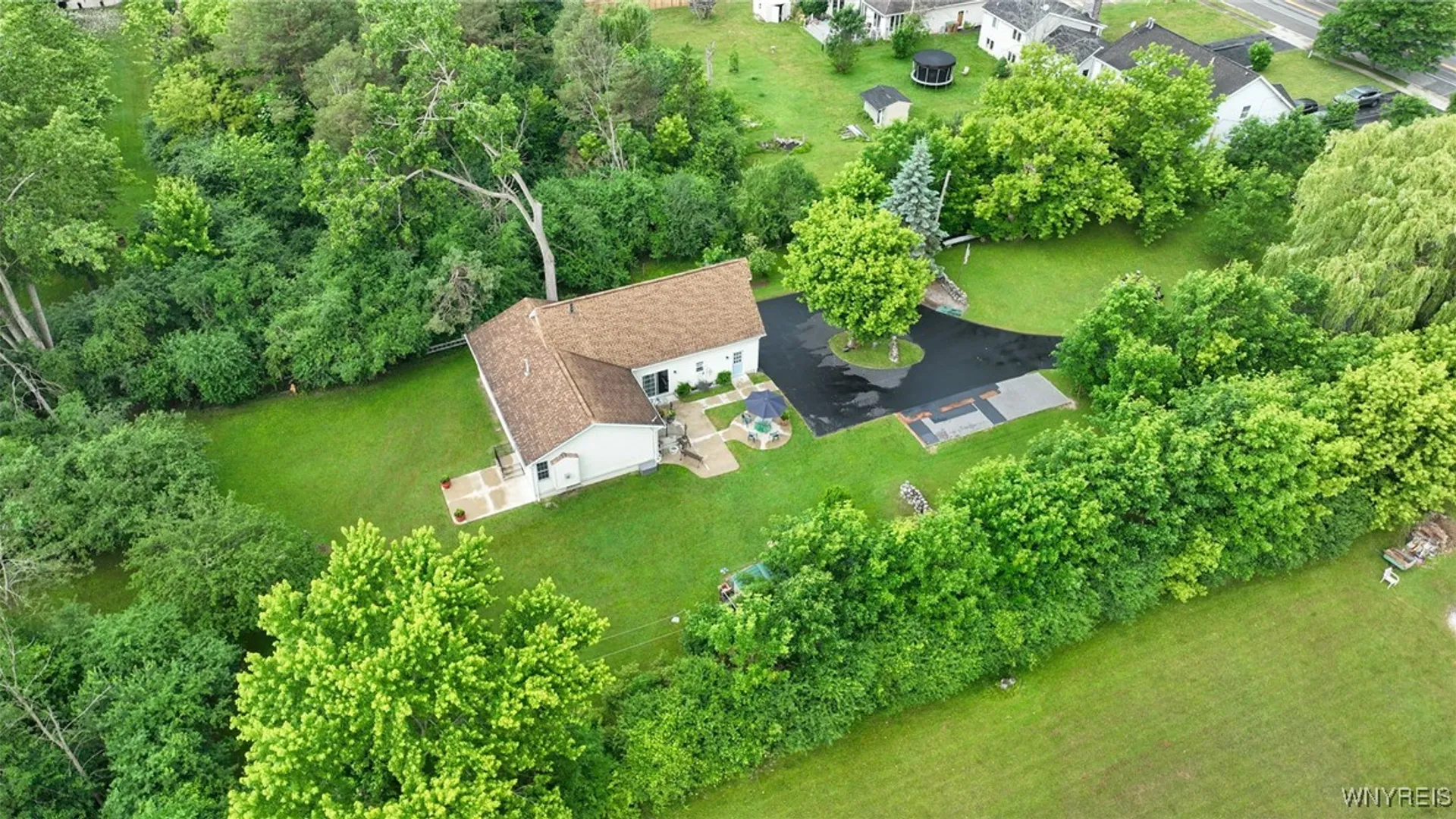 Property at 1363 Losson Road, Cheektowaga, NY 14043 6