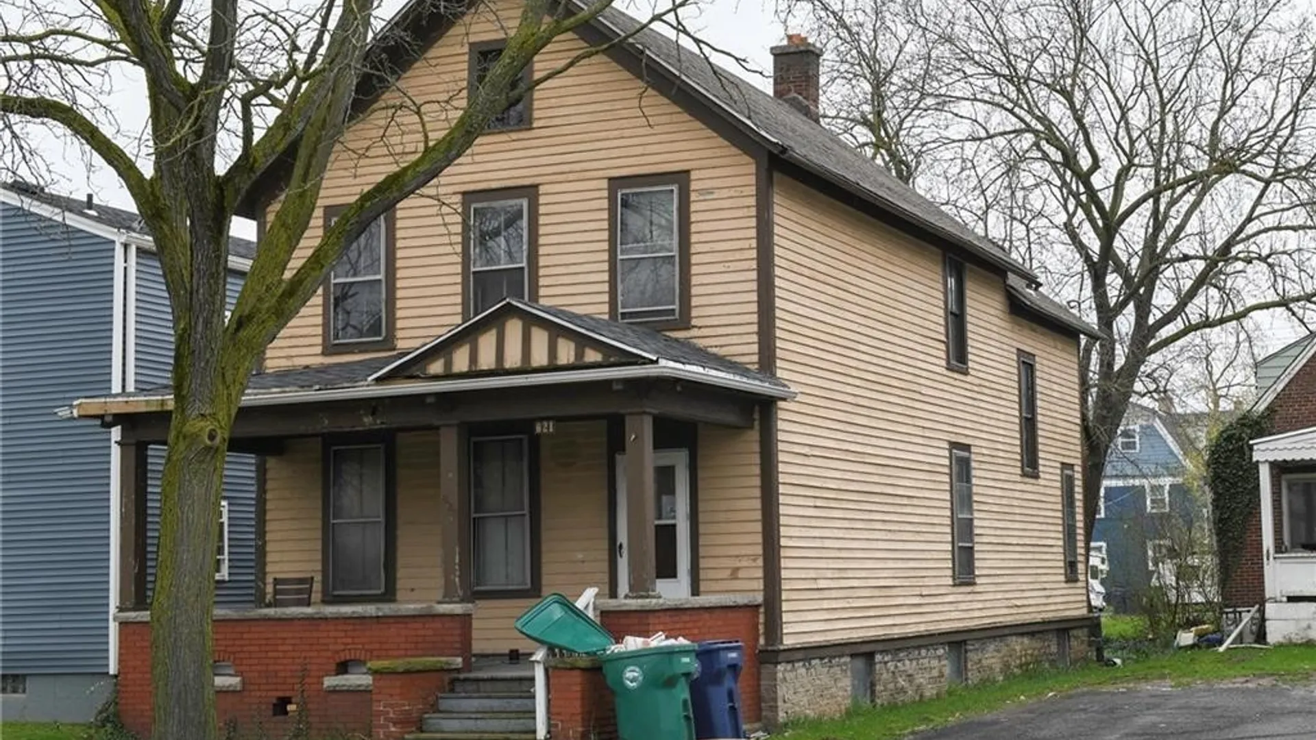 Property at 609 Rainbow Boulevard, Niagara Falls, NY 14303 5