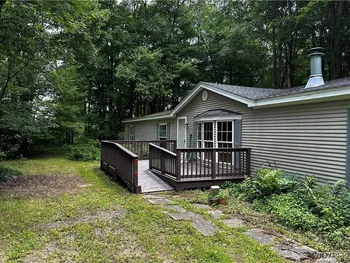 Property at 6659 Cross Road, Great Valley, NY 14741