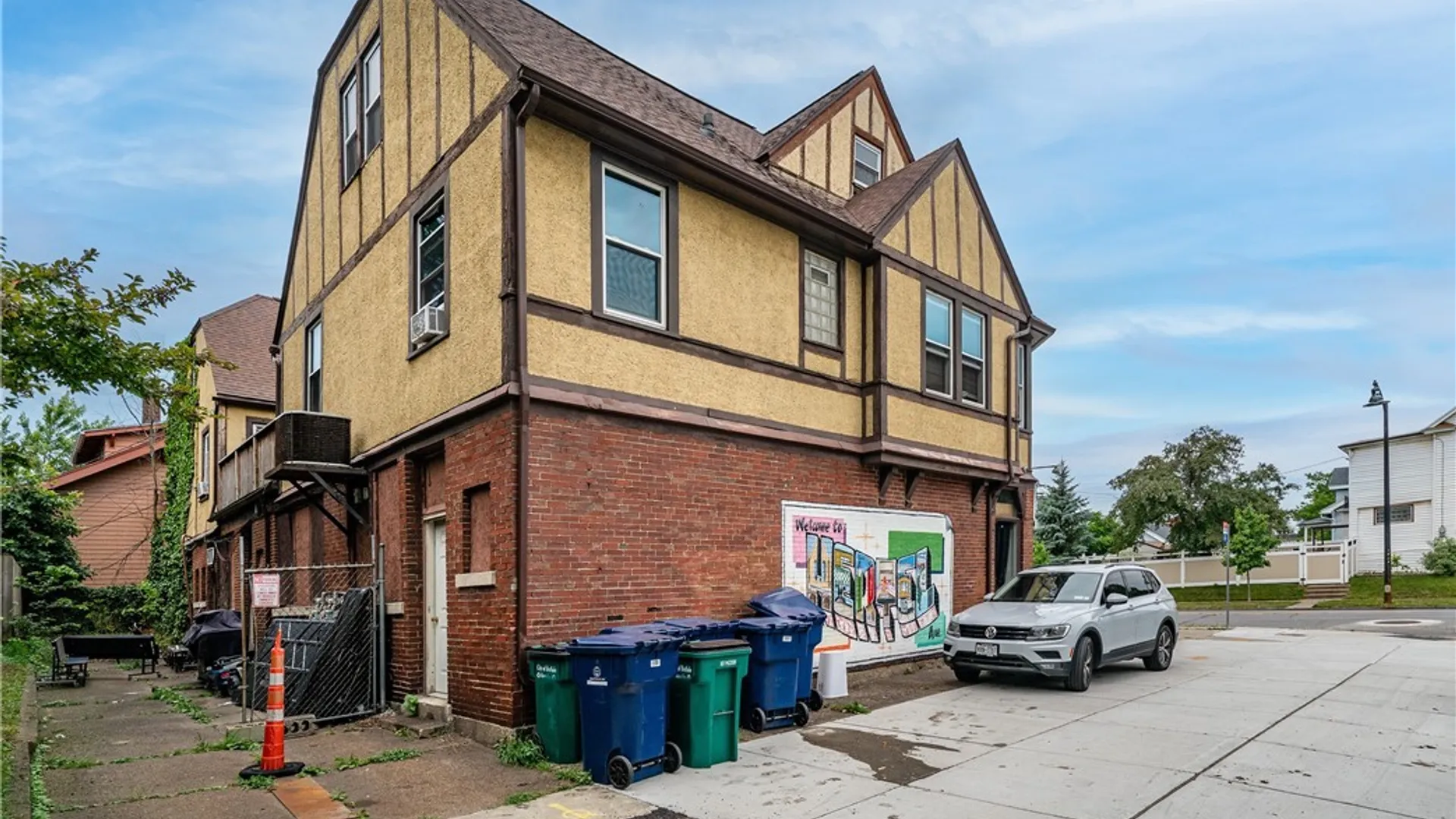 Property at 1781 Hertel Avenue, Buffalo, NY 14216 5