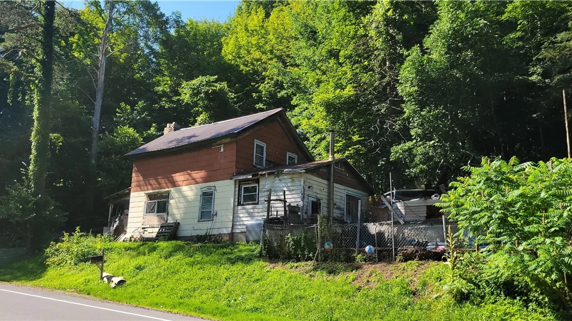 Property at 1451 Elizabethtown Road, German Flatts, NY 13357 3