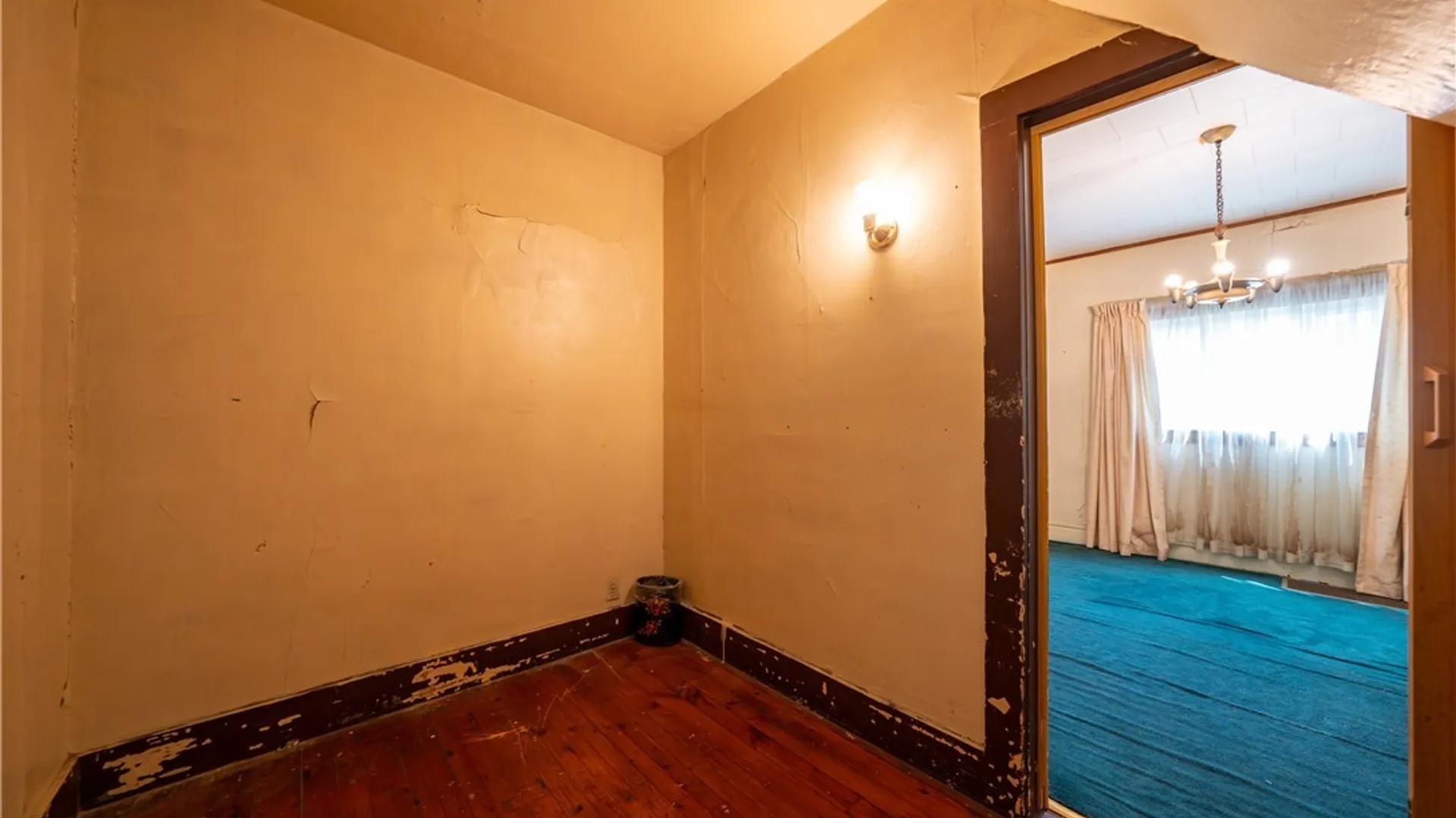 Property at 4 Regina Place, Buffalo, NY 14208 29
