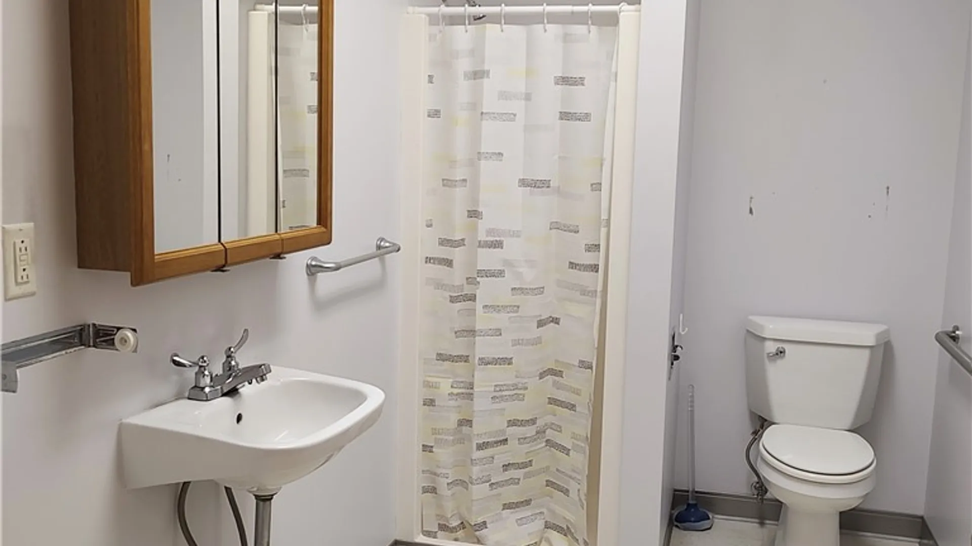 Property at 146 Castle Street, Geneva City, NY 14456 11