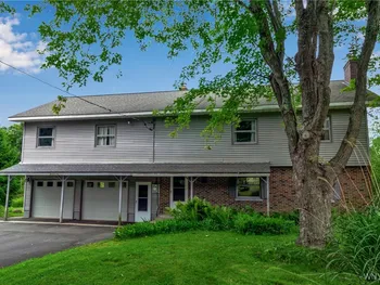 Property at 1520 Davis Road, Aurora, NY 14170