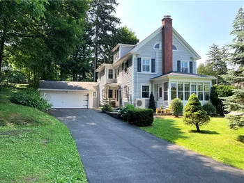Property at 1 Dewey Avenue, Manchester, NY 14432